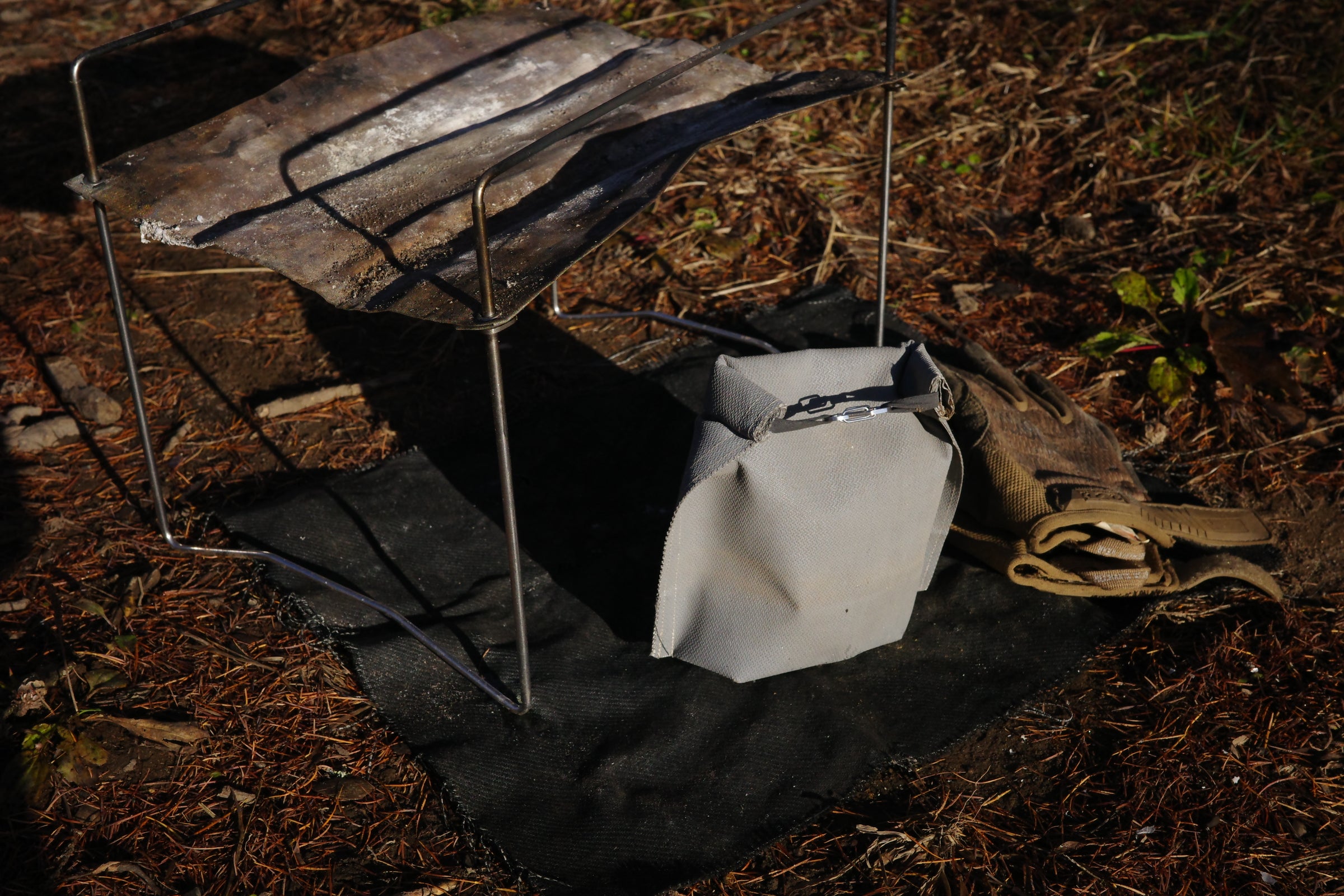ネイキッドラボのアッシュサック（Sサイズ） NakedLabo】Ash sack 3sizes | LEISURES HIKE&CAMP&LONGTRAIL
