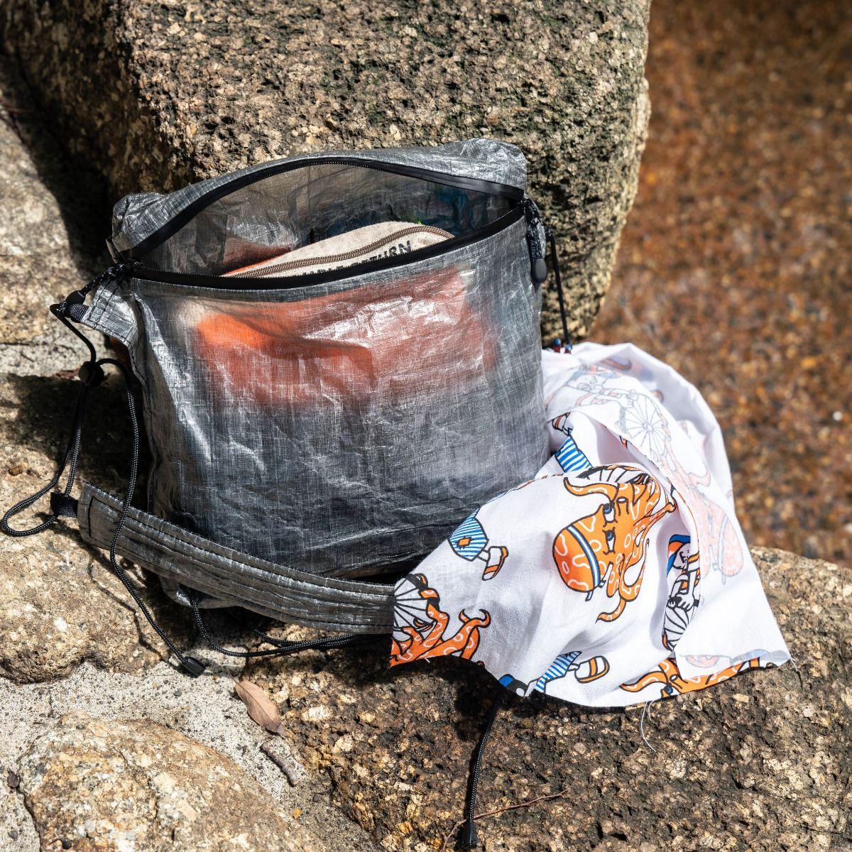 FAIRWEATHER】road sacoche (dyneema/olive) | LEISURES