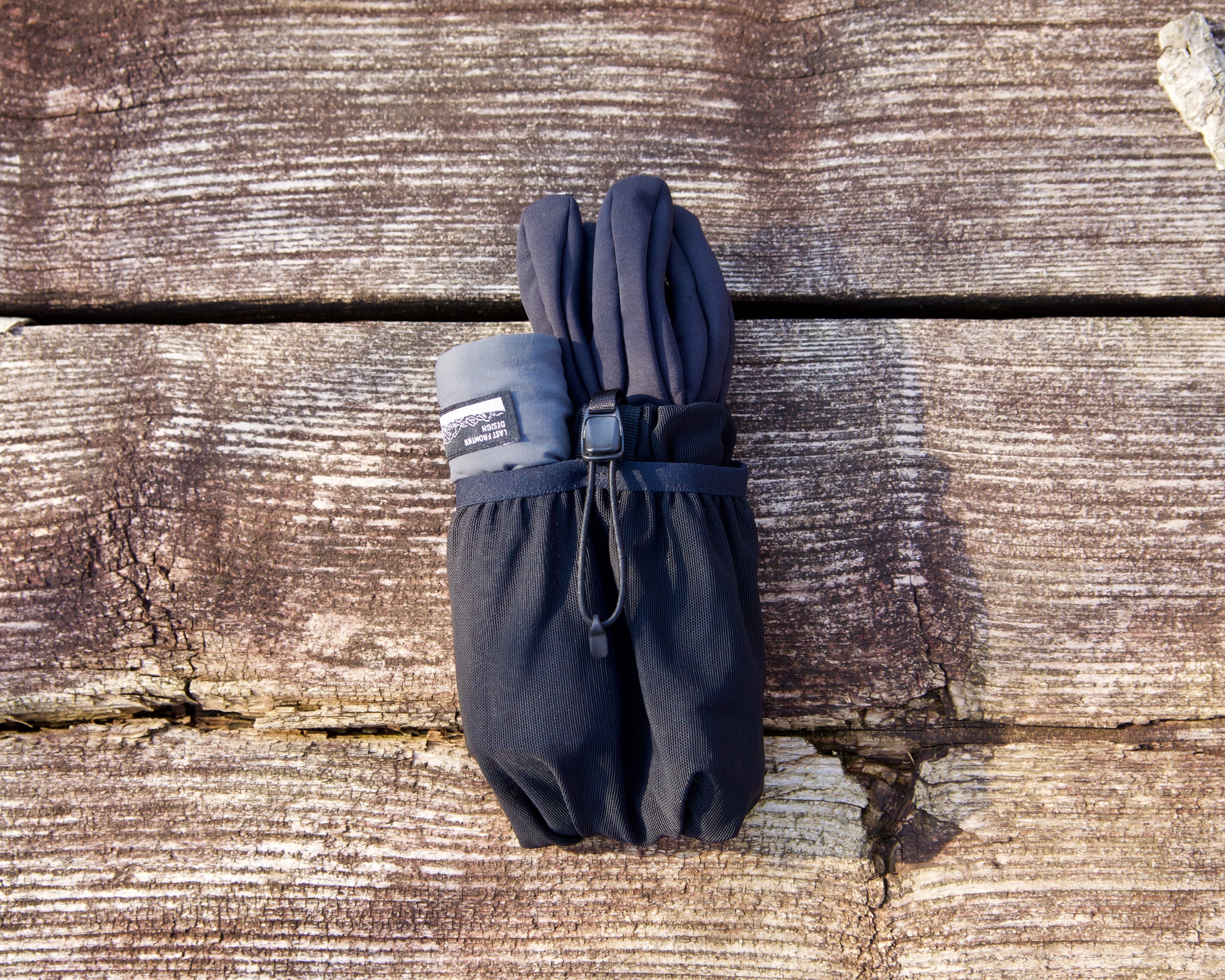 LAST FRONTIER DESIGN】Stretch Mesh Bottle Holder | LEISURES LAST FRONTIER DESIGN】Stretch Mesh Bottle Holder | LEISURES