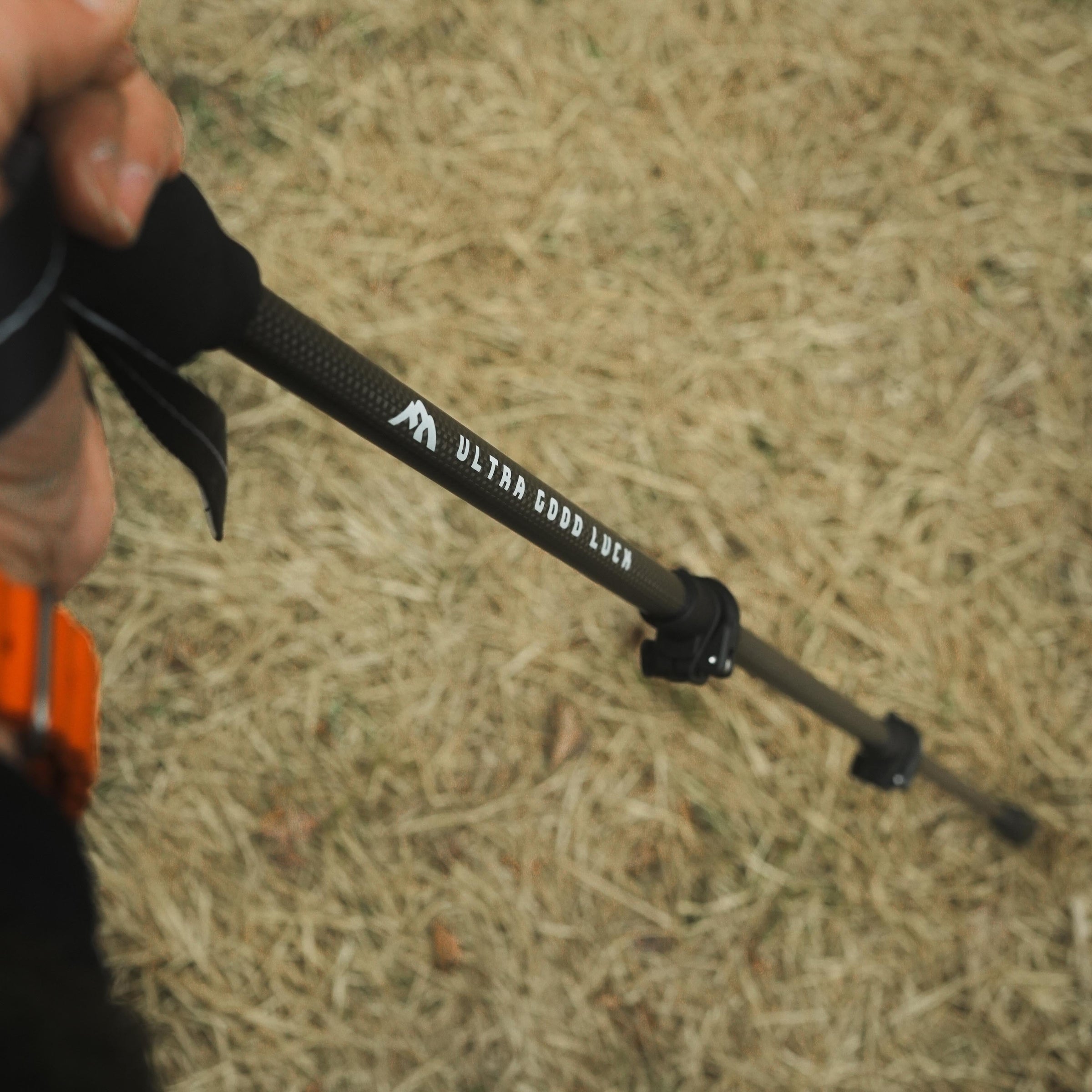 ULTRA GOOD LUCK】DRIFTER - Full Carbon Trekking Pole | LEISURES